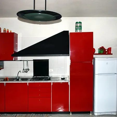 Paradise Apartment *